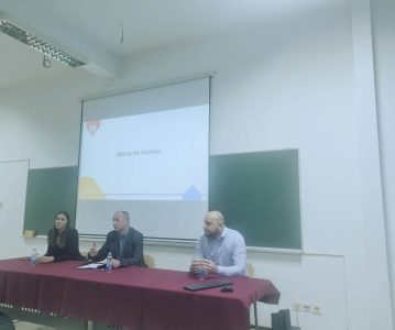 OBILJEŽAVANJE 15. GODIŠNJICE STUDIJSKOG PROGRAMA GEODEZIJA I DANA ARHITEKTONSKO-GRAĐEVINSKO-GEODETSKOG FAKULTETA, UNIVERZITETA U BANJOJ LUCI